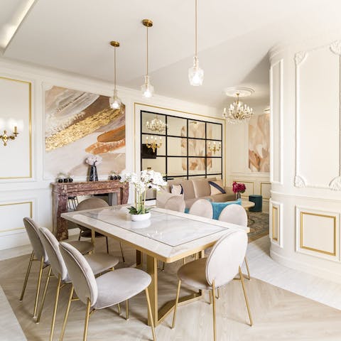 Try your hand whipping up Parisian delicacies or dine out – there are plenty of restaurants close by