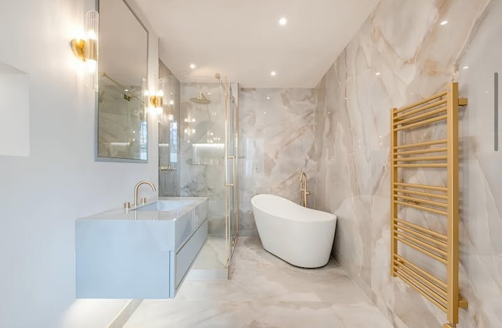 Bathroom photo