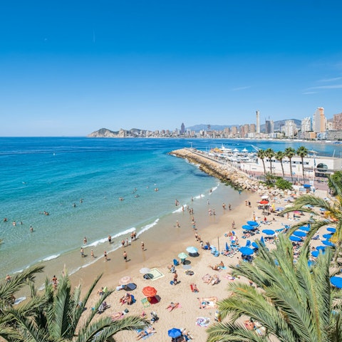 Sprawl out on the shores of Playa de Levante, just 150m away