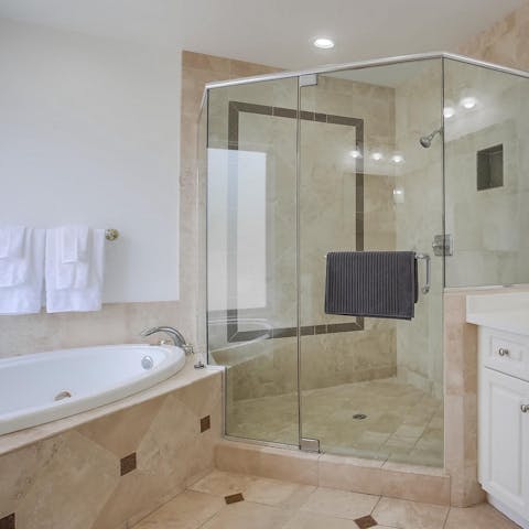 Enjoy a shower or bath in the main bathroom after a swim in the sea
