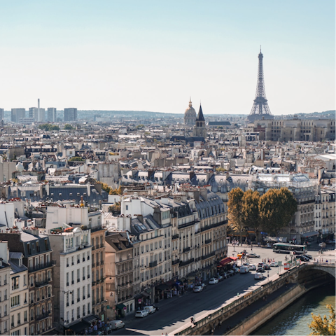 Explore the City of Light, including nearby Grands Boulevards