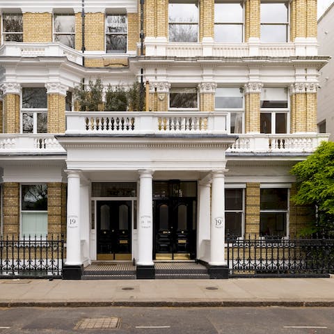 Turn the key onto elegant London living