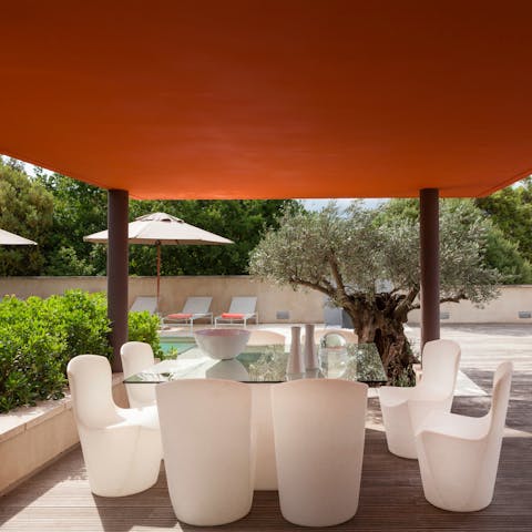 Dine alfresco as you take in the views of Gorges de la Nesque