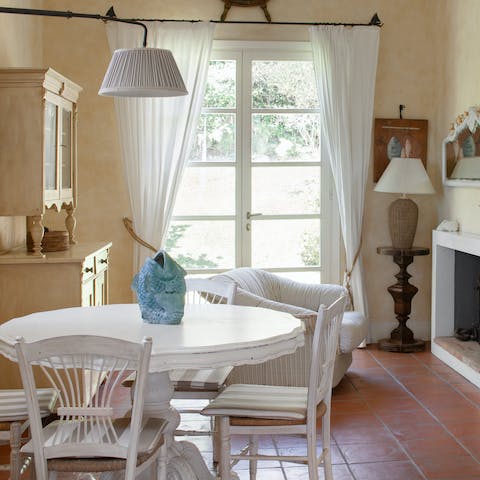 Serve up some Italian culinary delights at the dining area