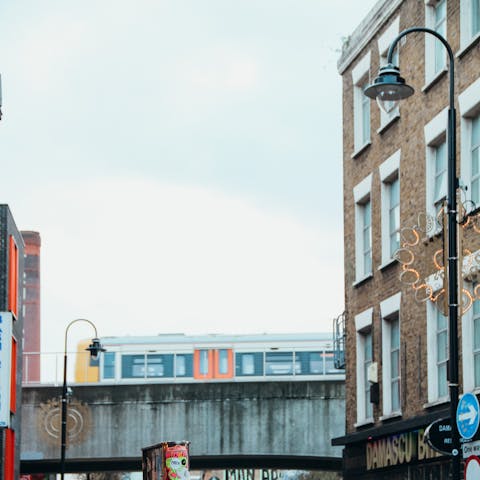 Take a twenty-minute stroll to the bustling Shoreditch Highstreet