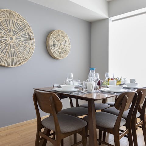 Dial in a private chef and host a dinner party