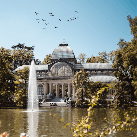 Walk to the majestic El Retiro Park, only twenty-two-minutes from your door