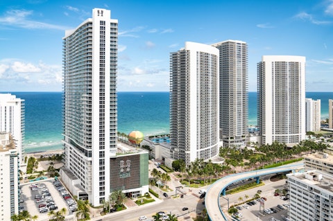 Experience Hollywood's beachfront dining, pools, and live entertainment, a short drive