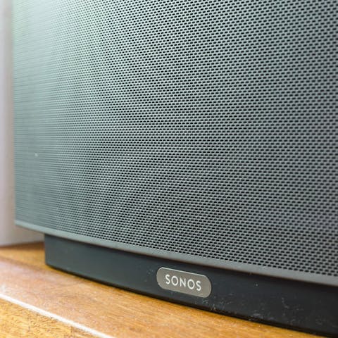 Play your favourite music with Sonos