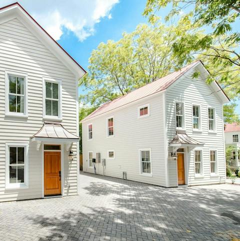Move easily between the two homes, retaining privacy when you want to