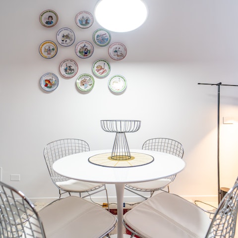 Start the day with breakfast at the dining table