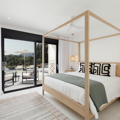 Sleep soundly in the bohemian chic atmosphere of the en-suite bedrooms