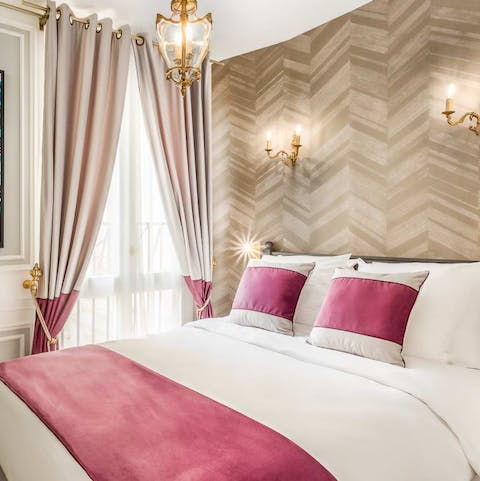 Wake up feeling refreshed in the sumptuous bedrooms