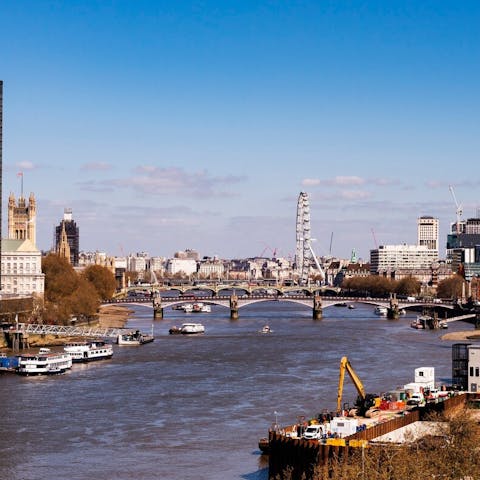 Count the famous landmarks from your windows