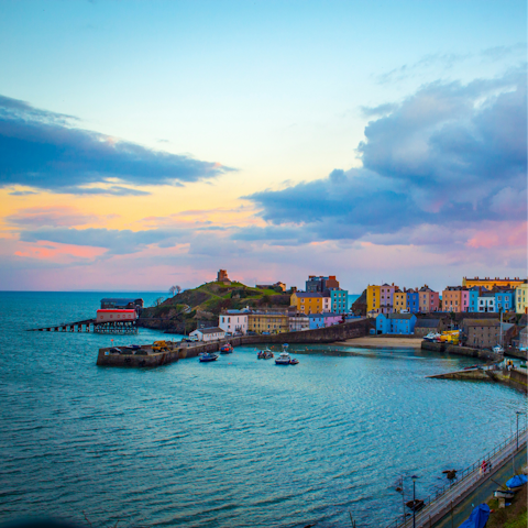 Explore Tenby – a ten-minute drive away