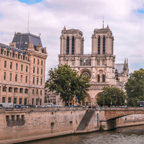 Stay in a great location, five minutes on foot from Notre-Dame