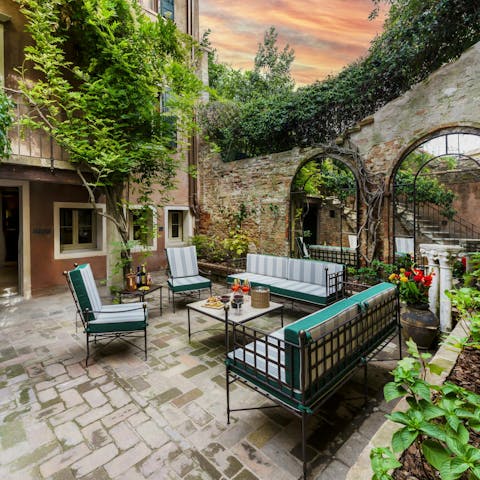 Find the perfect spot for evening drinks on the terrace