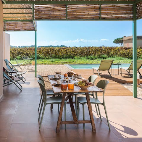 Enjoy alfresco lunches under the shade of the terrace
