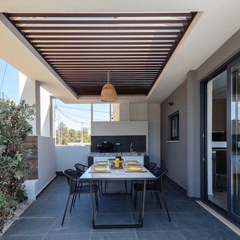 Look forward to barbecued lunches on the covered terrace