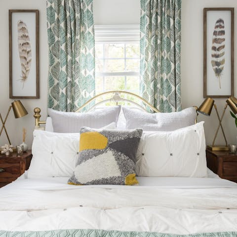 Get a good night's rest in the luxurious bed