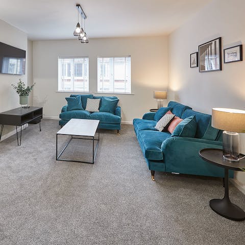 Crash out with the papers and a cuppa in the light-filled living space