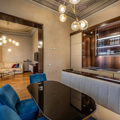 Gather together around the dining nook for aperitivos