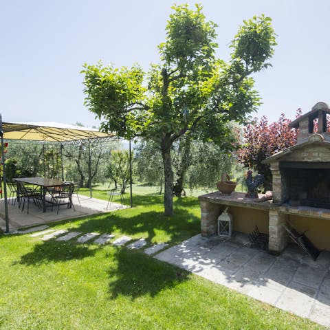 Prepare your food in the stone oven before dining al fresco