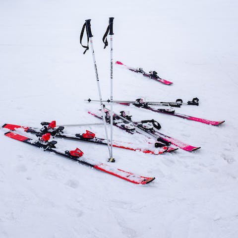 Stay in the heart of Tahko ski resort, walking distance from the slopes