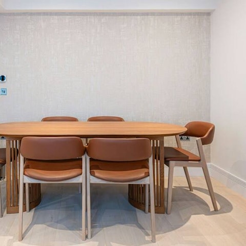 Plan the day's activities over breakfast at the dining table