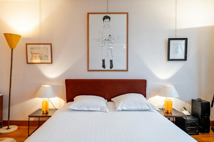 Bedroom photo