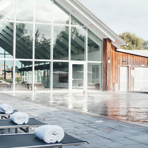 Take full advantage of the nearby spa and pools – perfect distractions