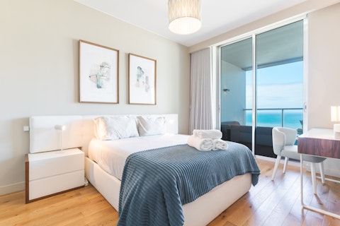 Wake to open ocean views from bed