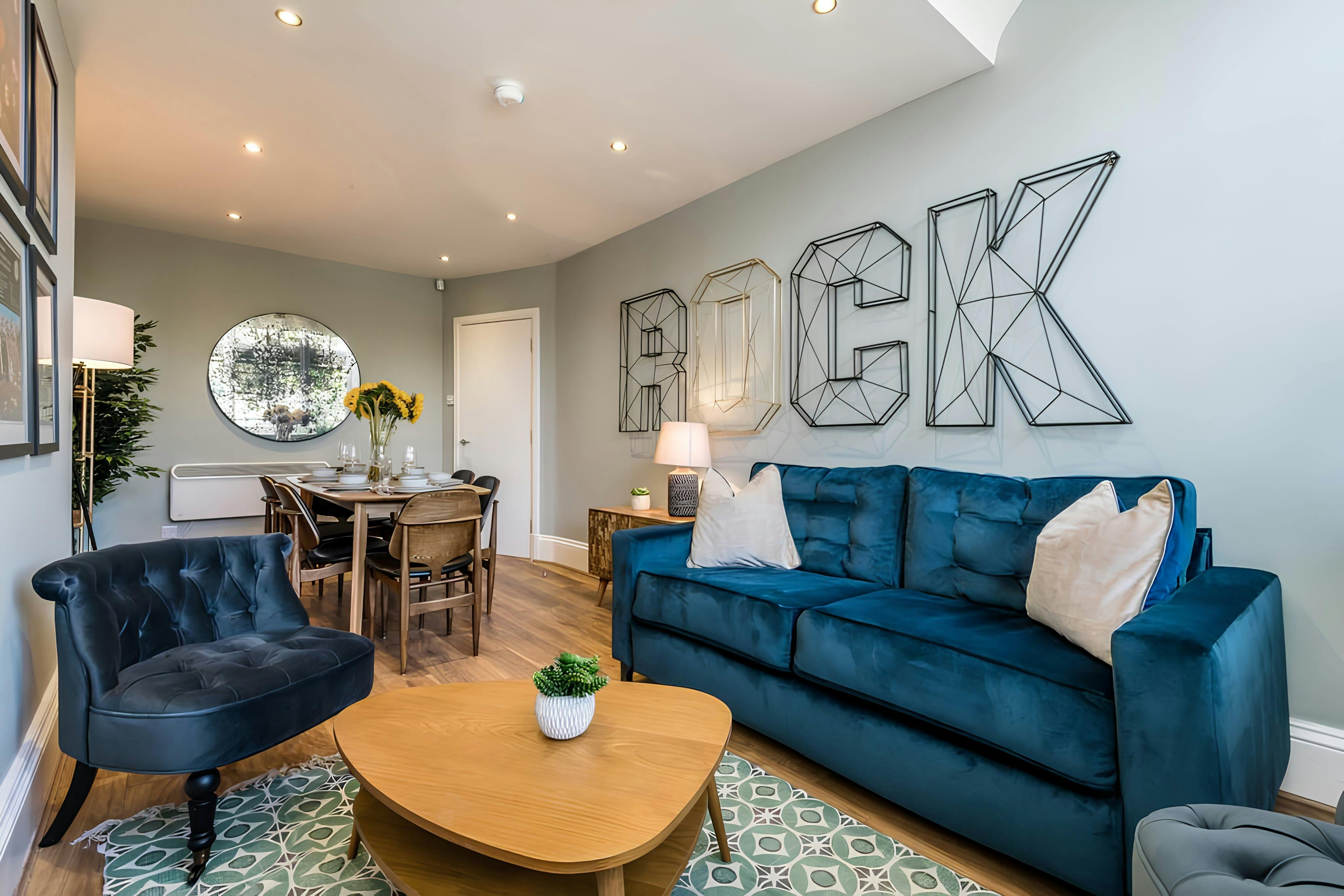 Georgian Quarter Charm