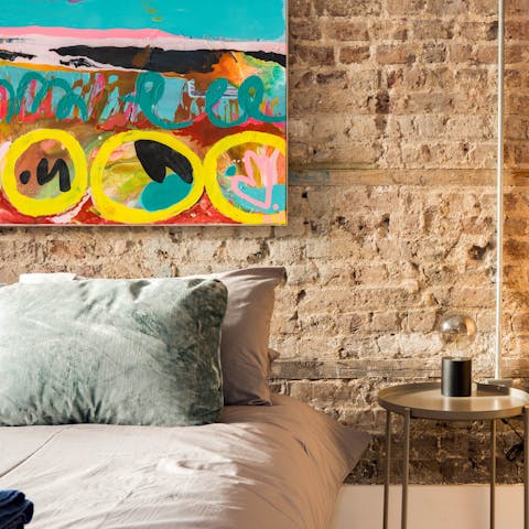 Drift off in the comfortable bedroom, dreaming of London