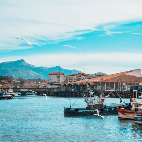 Stroll into the centre of Saint-Jean-de-Luz in just over twenty minutes