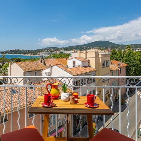 Savour breakfast with sea views each morning