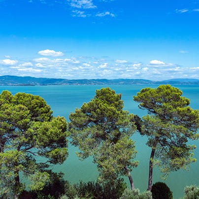 Visit nearby stunning Lake Trasimeno