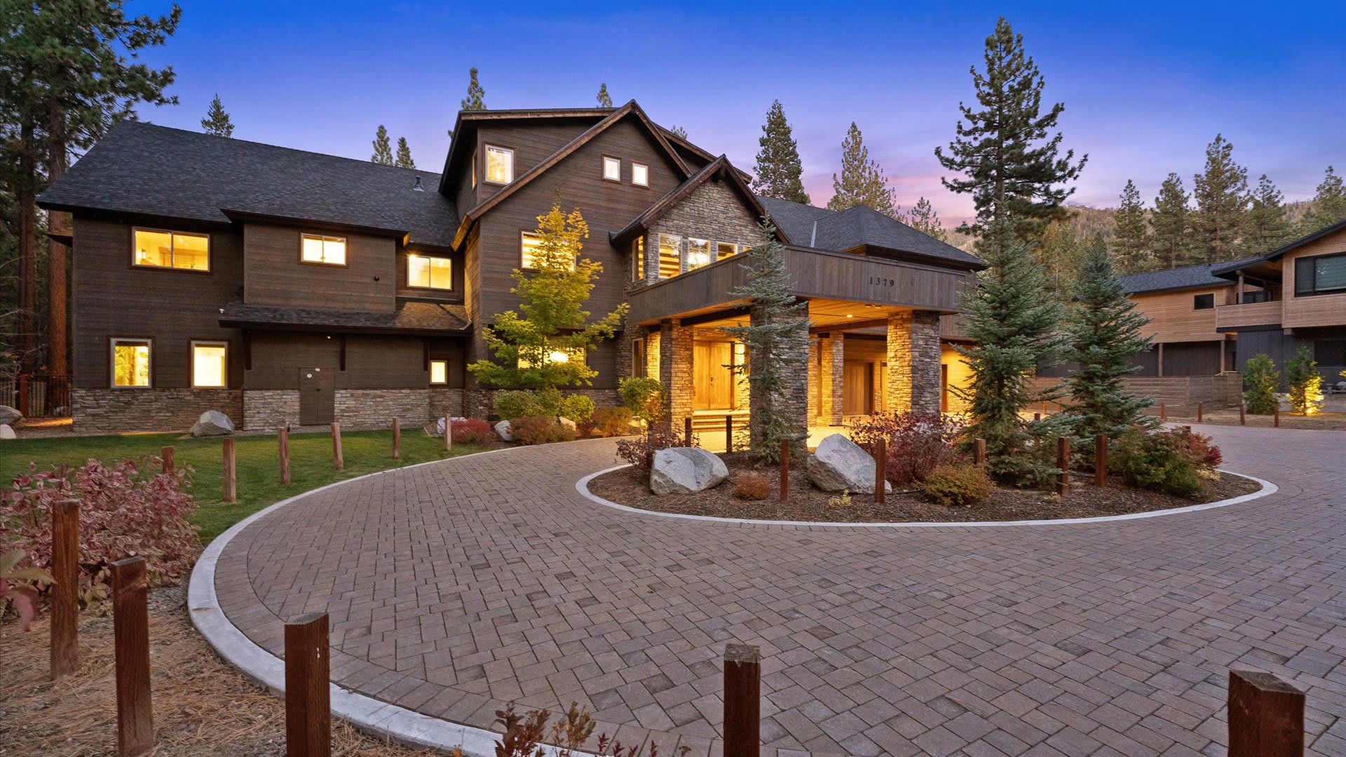 Tahoe Tree Line