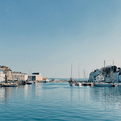 Explore the beautiful Dorset coast – just a short drive away