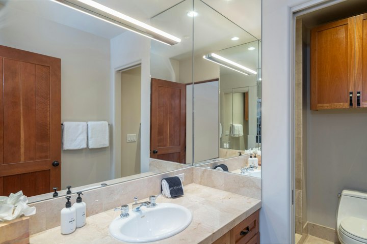 Bathroom photo