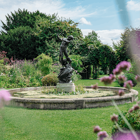 Escape the bustle with a walk through Regent's Park (five minutes on foot)