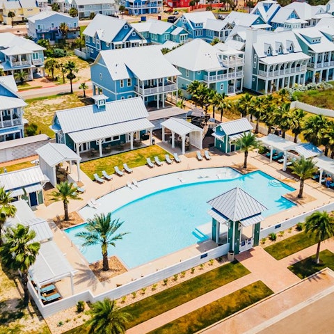 Take advantage of the shared on-site amenities