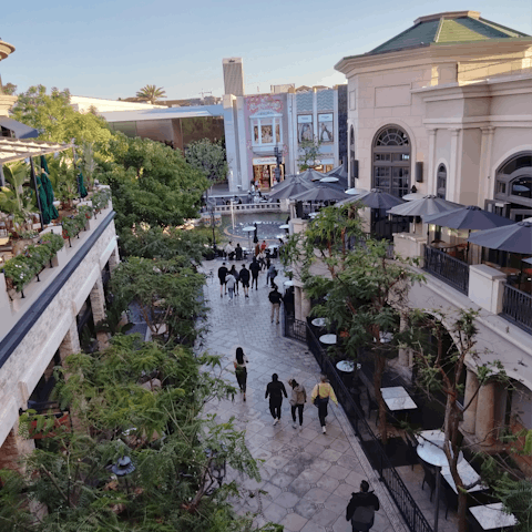 Shop and dine at The Grove shopping mall – within walking distance