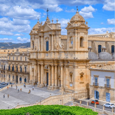 Feel inspired by the Baroque beauty of Noto