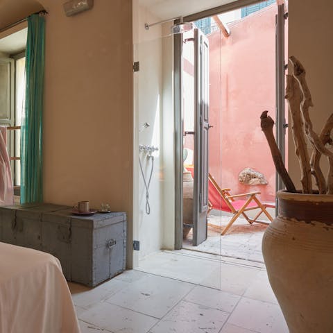 Open the terrace doors and feel a wonderful sense of warmth