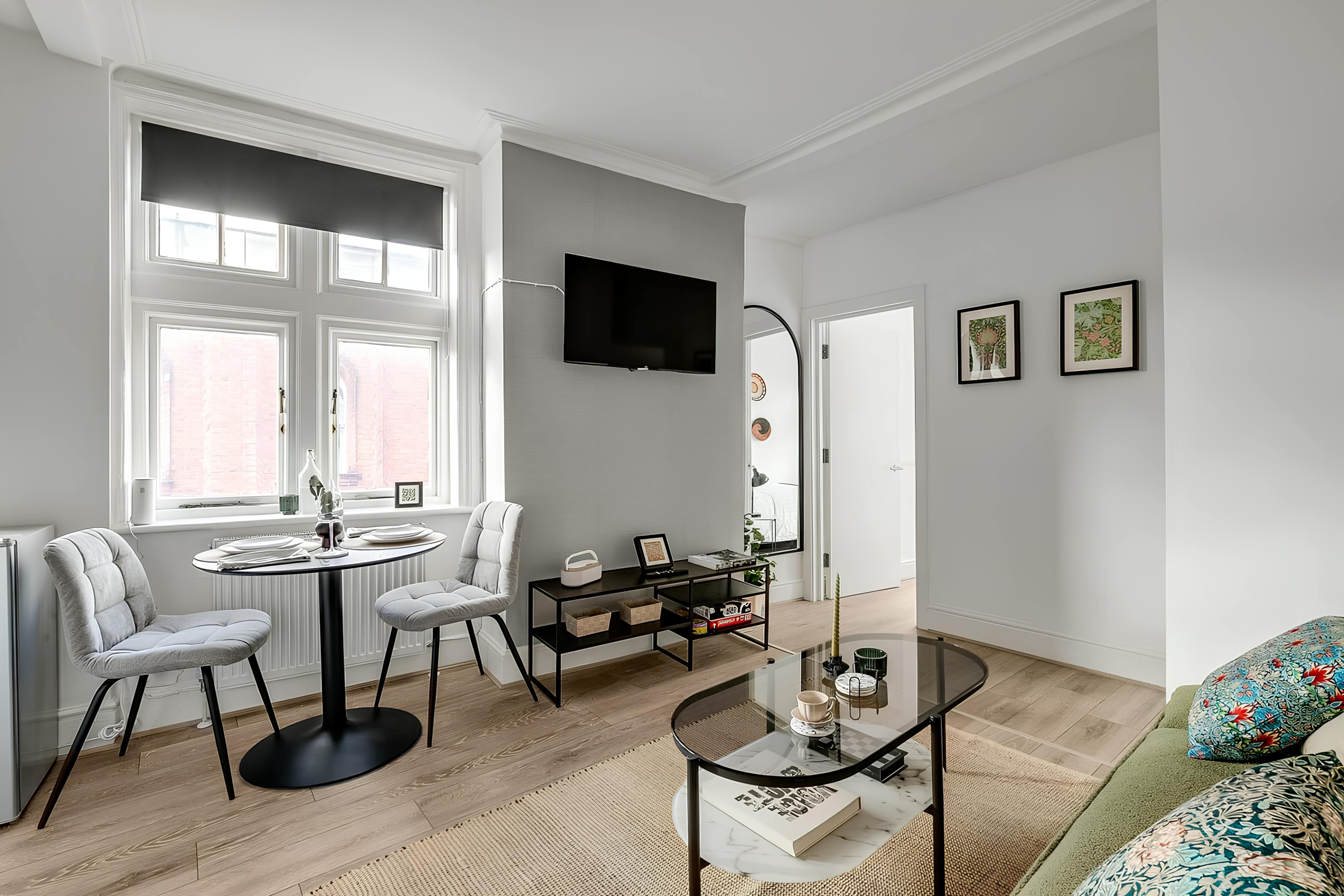 High Street Kensington