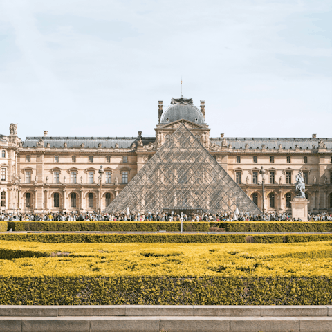 Spend the day at the Louvre, twenty minutes away