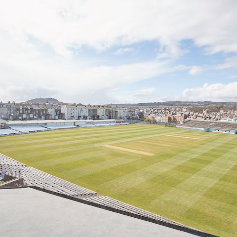 Peer out of your window for an unbeatable view of Scarborough cricket club