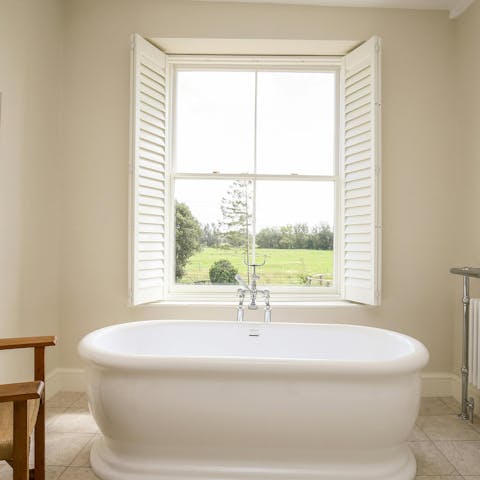 End the evening with a relaxing bubble bath