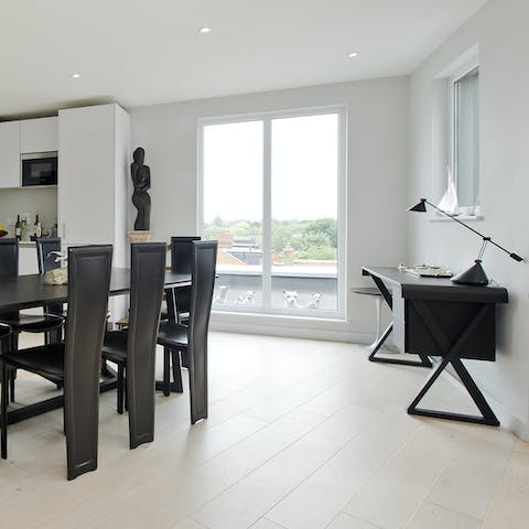 Lighten your workload in this bright home, ideal for business travellers